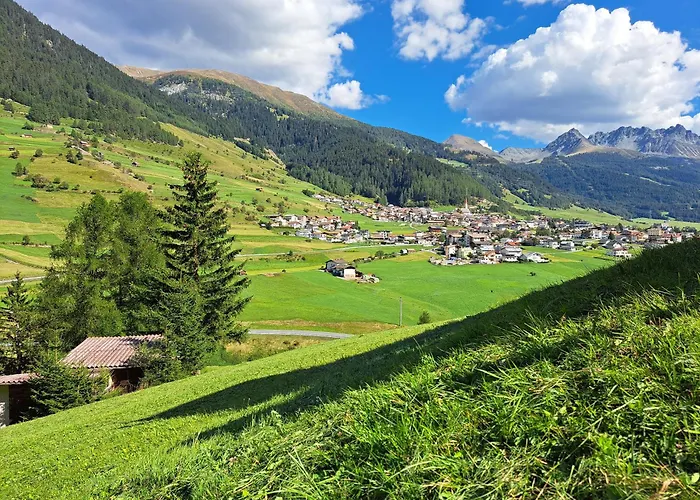 Valrunzhof Direkt Am Seilbahncenter Agroturismo Nauders