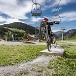 Vakantieboerderij Valrunzhof Direkt Am Seilbahncenter Nauders