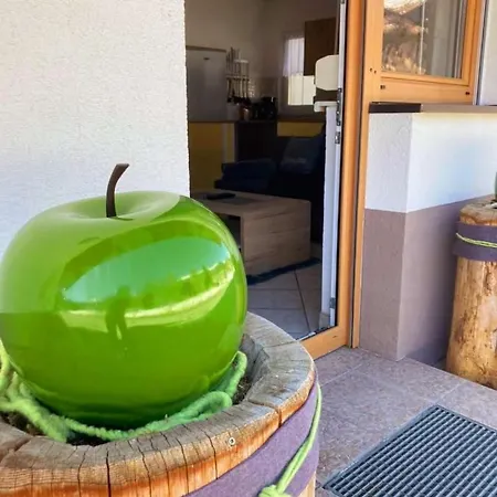Farm stay Valrunzhof Direkt Am Seilbahncenter *